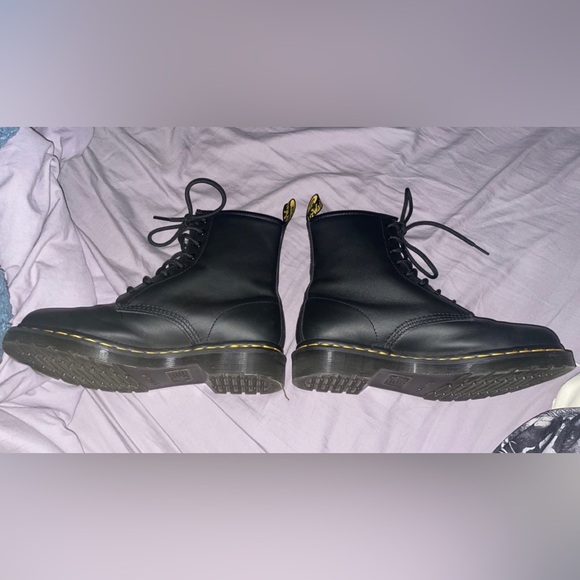 rose Dr. Martins - Picture 7 of 8